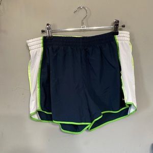 NIKE FIT DRY SHORT